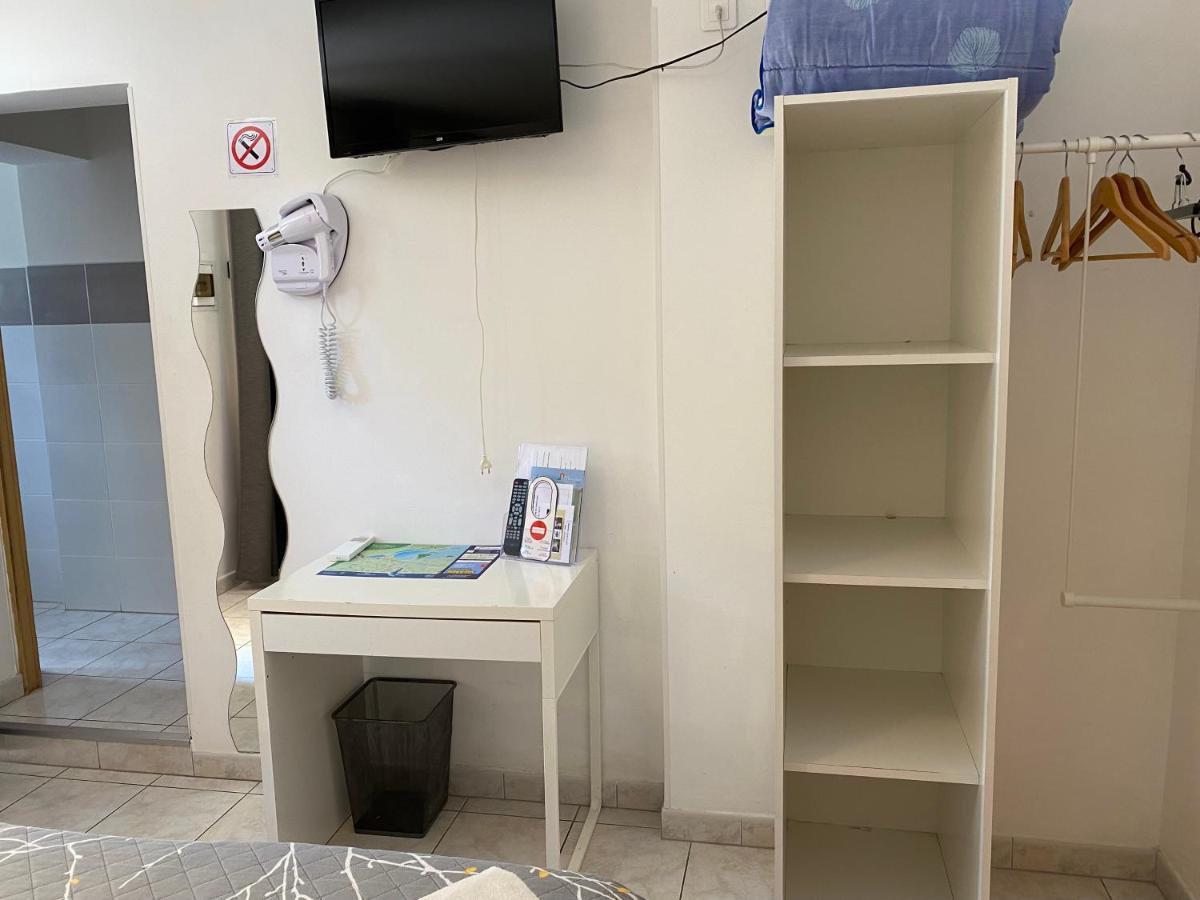 Logis Hotel La Chaumiere مارسيلان المظهر الخارجي الصورة