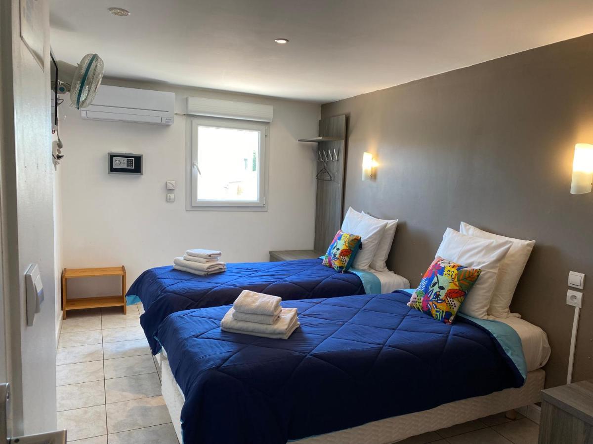 Logis Hotel La Chaumiere مارسيلان المظهر الخارجي الصورة